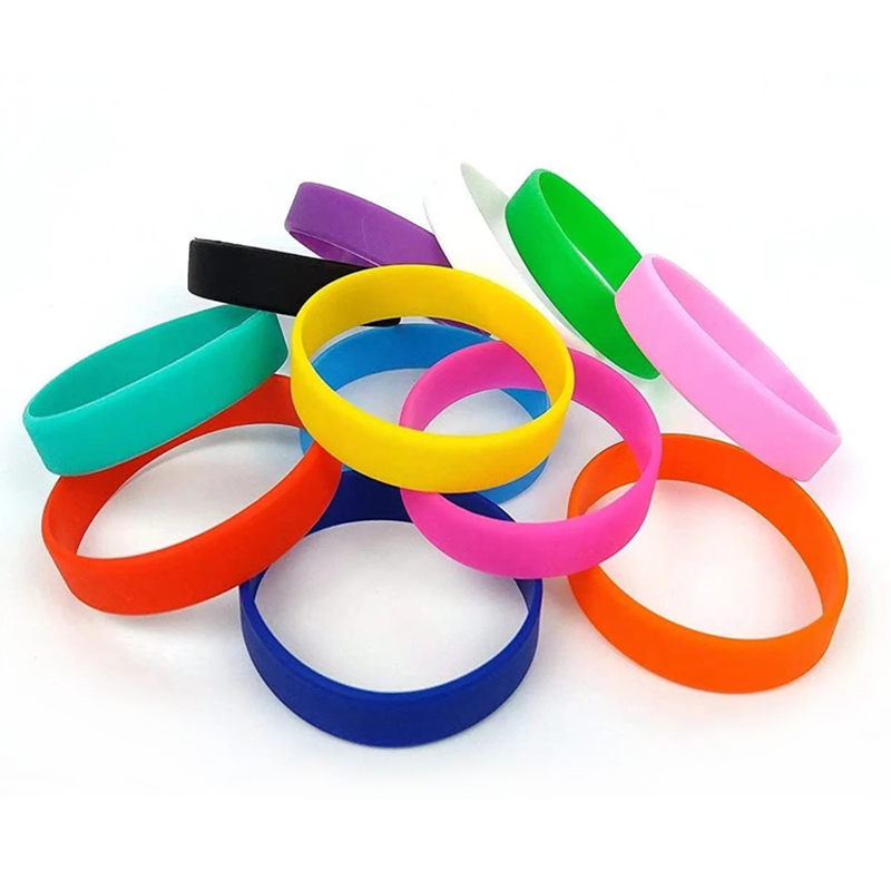 Silicone Wristband Blank Armband Sport Tillbehör till Kvinna Män Spel Sportlag och evenemang